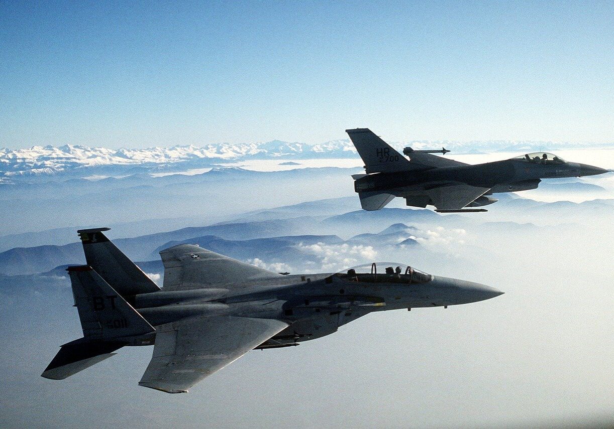 fighter-jets-g629f290d8_1280
